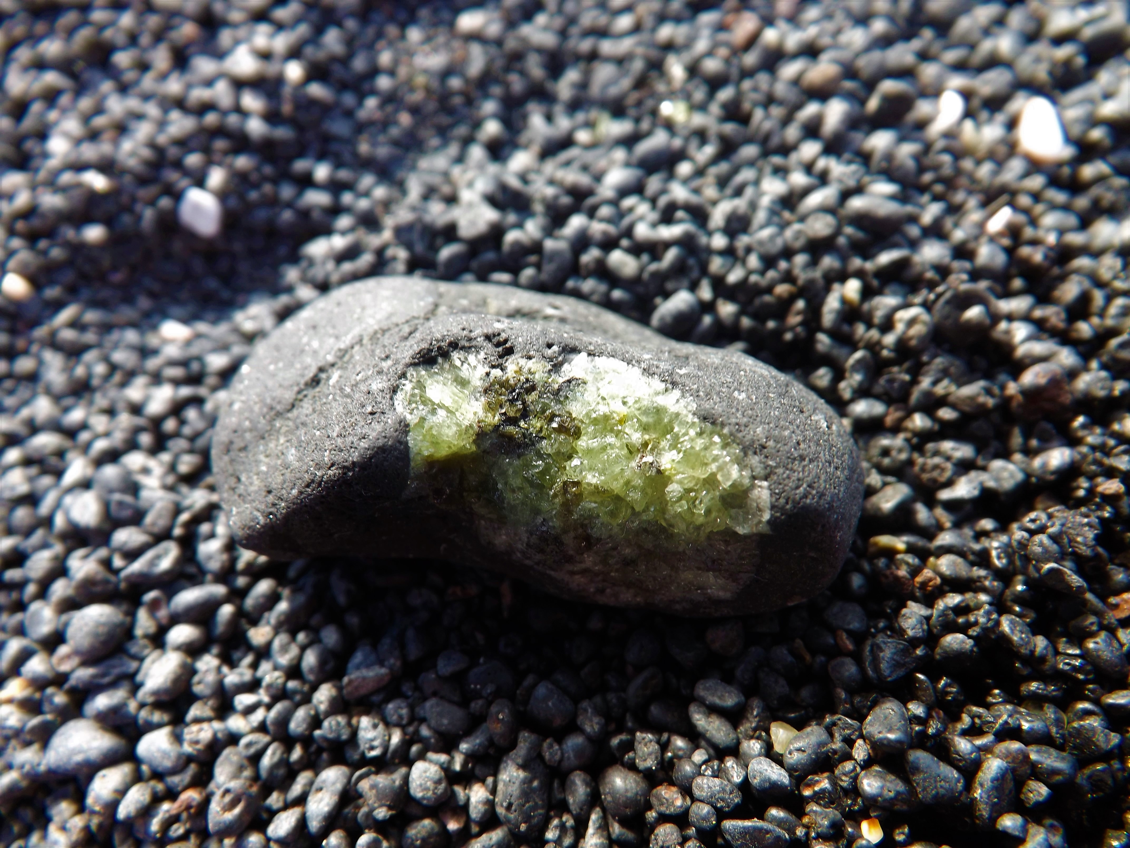 olivine_basalt_lanzarote