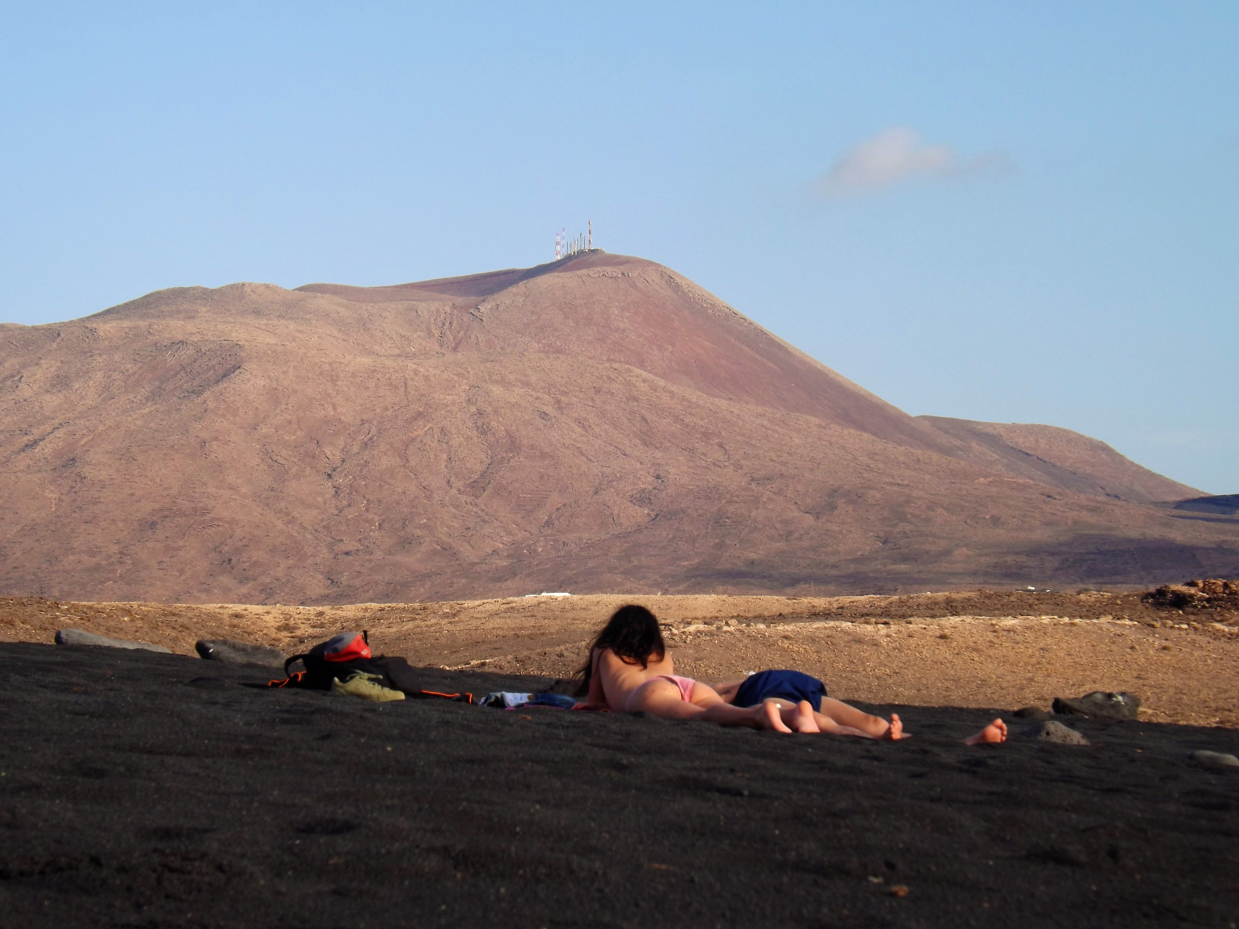 sunbath_lanzarote